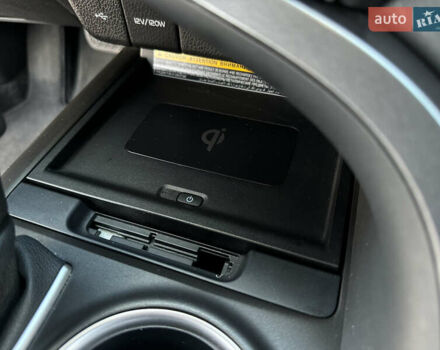 Красный Тойота Камри, объемом двигателя 2.5 л и пробегом 48 тыс. км за 28500 $, фото 126 на Automoto.ua