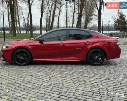 Красный Тойота Камри, объемом двигателя 2.5 л и пробегом 59 тыс. км за 28700 $, фото 1 на Automoto.ua