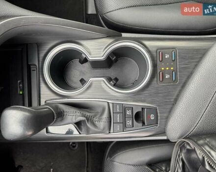 Червоний Тойота Камрі, об'ємом двигуна 2.49 л та пробігом 61 тис. км за 32900 $, фото 56 на Automoto.ua