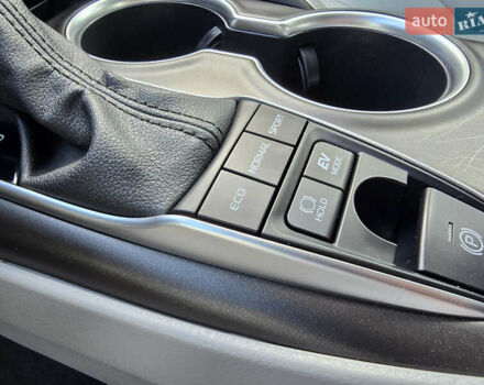 Красный Тойота Камри, объемом двигателя 2.49 л и пробегом 49 тыс. км за 32900 $, фото 35 на Automoto.ua