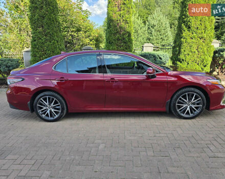 Красный Тойота Камри, объемом двигателя 2.49 л и пробегом 49 тыс. км за 32900 $, фото 5 на Automoto.ua