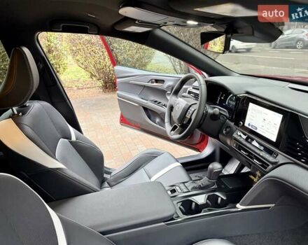 Красный Тойота Камри, объемом двигателя 2.49 л и пробегом 10 тыс. км за 36500 $, фото 51 на Automoto.ua