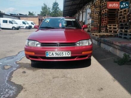 Тойота Камрі 1991 у Черкасах на Automoto.ua Червоний Тойота Камрі, об'ємом двигуна 2.2 л та пробігом 500 тис. км за 4000 $, фото 1 на Automoto.ua