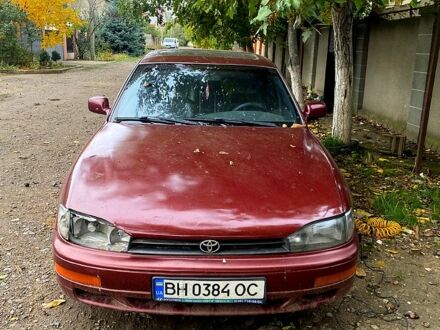 Тойота Камрі 1993 у Одесі на Automoto.ua Червоний Тойота Камрі, об'ємом двигуна 3 л та пробігом 0 тис. км за 1300 $, фото 1 на Automoto.ua