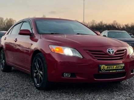 Червоний Тойота Камрі, об'ємом двигуна 2.4 л та пробігом 211 тис. км за 8850 $, фото 1 на Automoto.ua
