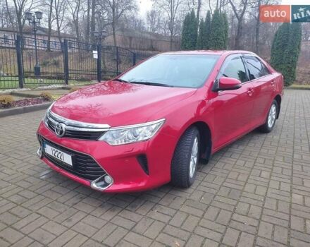 Красный Тойота Камри, объемом двигателя 2.49 л и пробегом 181 тыс. км за 14700 $, фото 1 на Automoto.ua