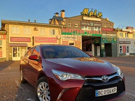 Тойота Камри 2016 в Стрые на Automoto.ua Красный Тойота Камри, объемом двигателя 2.49 л и пробегом 115 тыс. км за 12799 $, фото 1 на Automoto.ua