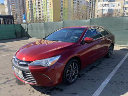 Красный Тойота Камри, объемом двигателя 2.49 л и пробегом 220 тыс. км за 12900 $, фото 1 на Automoto.ua
