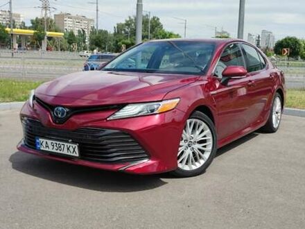 Тойота Камри 2018 в Киеве на Automoto.ua Красный Тойота Камри, объемом двигателя 2.49 л и пробегом 61 тыс. км за 23200 $, фото 1 на Automoto.ua