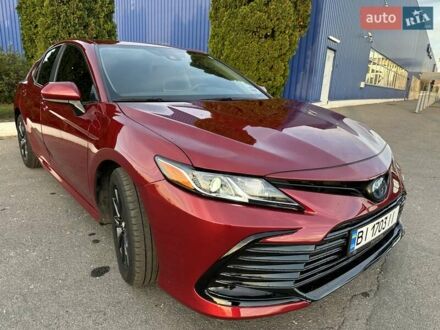 Тойота Камри 2022 в Полтаве на Automoto.ua Красный Тойота Камри, объемом двигателя 2.49 л и пробегом 57 тыс. км за 30500 $, фото 1 на Automoto.ua