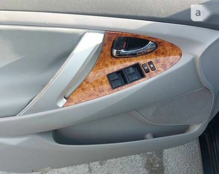 Тойота Камри, объемом двигателя 0 л и пробегом 144 тыс. км за 10400 $, фото 8 на Automoto.ua