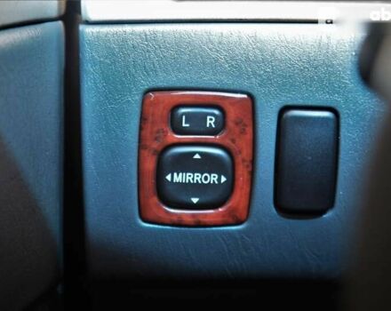 Тойота Камрі, об'ємом двигуна 3.3 л та пробігом 212 тис. км за 10300 $, фото 21 на Automoto.ua