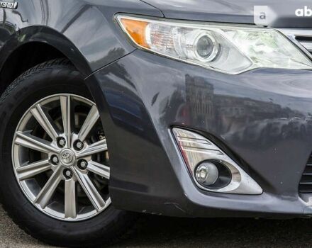 Тойота Камри, объемом двигателя 2.5 л и пробегом 211 тыс. км за 13650 $, фото 1 на Automoto.ua