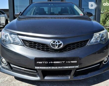 Тойота Камрі, об'ємом двигуна 0 л та пробігом 262 тис. км за 10999 $, фото 1 на Automoto.ua