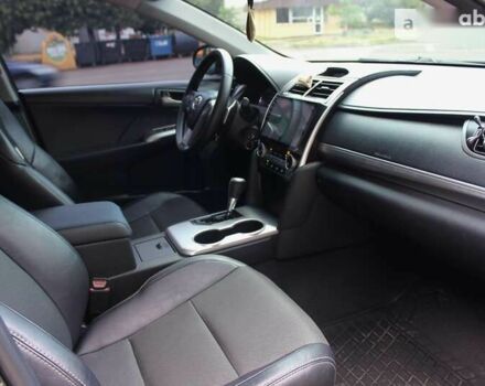 Тойота Камри, объемом двигателя 2.5 л и пробегом 152 тыс. км за 13500 $, фото 16 на Automoto.ua