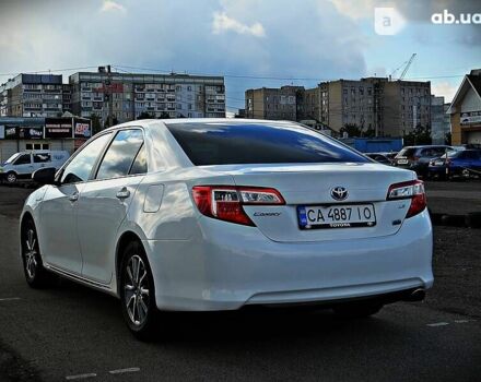 Тойота Камри, объемом двигателя 2.5 л и пробегом 124 тыс. км за 15500 $, фото 3 на Automoto.ua