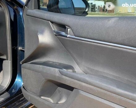 Тойота Камри, объемом двигателя 2.5 л и пробегом 62 тыс. км за 23500 $, фото 16 на Automoto.ua