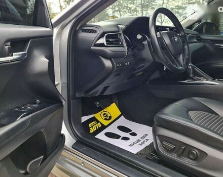 Тойота Камри, объемом двигателя 2.5 л и пробегом 67 тыс. км за 25300 $, фото 8 на Automoto.ua