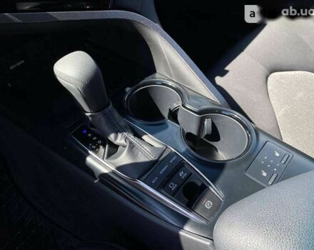 Тойота Камри, объемом двигателя 2.5 л и пробегом 34 тыс. км за 30500 $, фото 17 на Automoto.ua