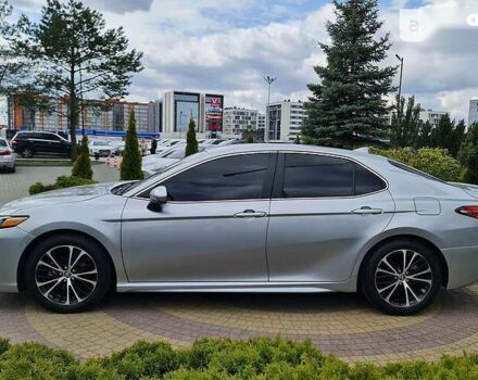 Тойота Камри, объемом двигателя 2.5 л и пробегом 67 тыс. км за 25300 $, фото 5 на Automoto.ua