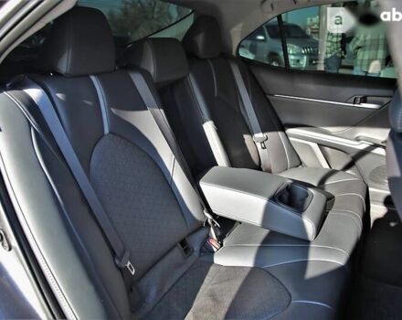 Тойота Камри, объемом двигателя 2.5 л и пробегом 28 тыс. км за 27500 $, фото 8 на Automoto.ua