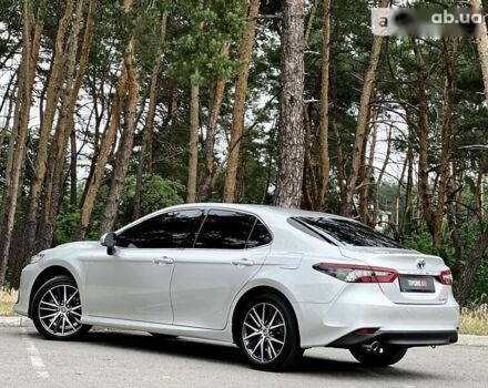 Тойота Камри, объемом двигателя 0 л и пробегом 65 тыс. км за 34300 $, фото 6 на Automoto.ua