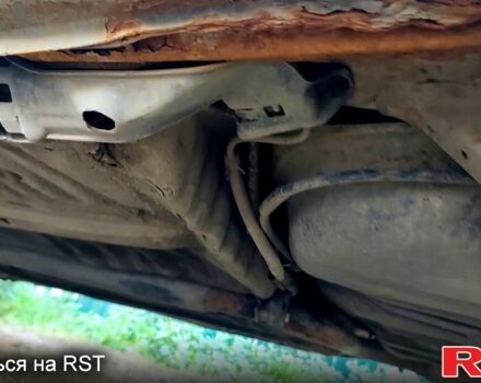 Тойота Камри, объемом двигателя 2 л и пробегом 350 тыс. км за 900 $, фото 4 на Automoto.ua