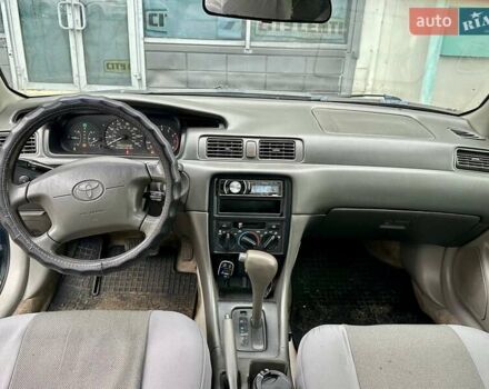 Тойота Камри, объемом двигателя 2.2 л и пробегом 200 тыс. км за 2650 $, фото 13 на Automoto.ua