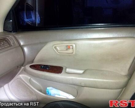 Тойота Камри, объемом двигателя 3 л и пробегом 500 тыс. км за 3200 $, фото 1 на Automoto.ua