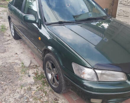 Тойота Камри, объемом двигателя 2.2 л и пробегом 280 тыс. км за 3500 $, фото 2 на Automoto.ua