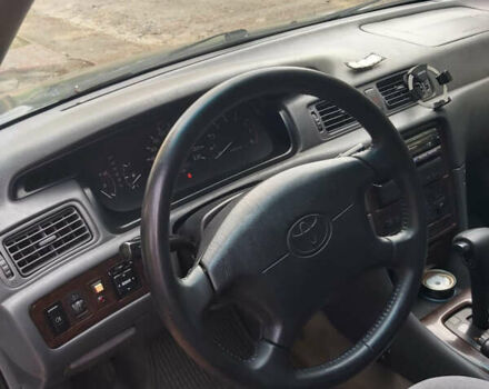 Тойота Камри, объемом двигателя 2.2 л и пробегом 280 тыс. км за 3500 $, фото 6 на Automoto.ua