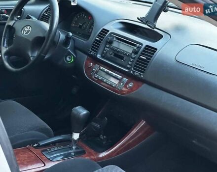 Тойота Камри, объемом двигателя 2.4 л и пробегом 246 тыс. км за 5990 $, фото 16 на Automoto.ua