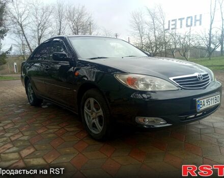 Тойота Камри, объемом двигателя 2.4 л и пробегом 300 тыс. км за 5500 $, фото 1 на Automoto.ua