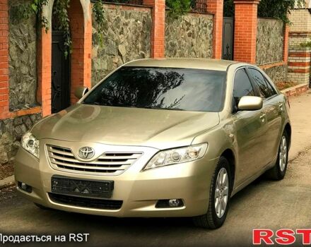 Тойота Камри, объемом двигателя 2.4 л и пробегом 300 тыс. км за 7500 $, фото 6 на Automoto.ua