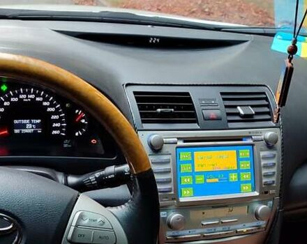 Тойота Камри, объемом двигателя 3.46 л и пробегом 234 тыс. км за 10100 $, фото 6 на Automoto.ua