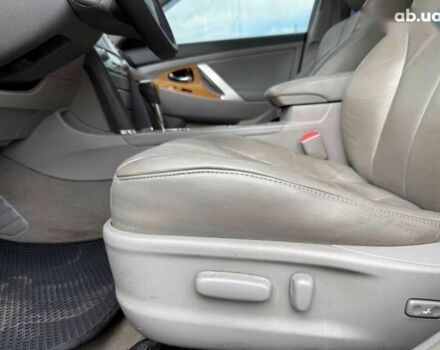 Тойота Камри, объемом двигателя 0 л и пробегом 285 тыс. км за 8690 $, фото 14 на Automoto.ua