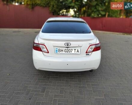 Тойота Камри, объемом двигателя 2.4 л и пробегом 111 тыс. км за 9000 $, фото 3 на Automoto.ua