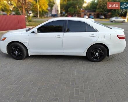 Тойота Камри, объемом двигателя 2.4 л и пробегом 111 тыс. км за 9000 $, фото 2 на Automoto.ua