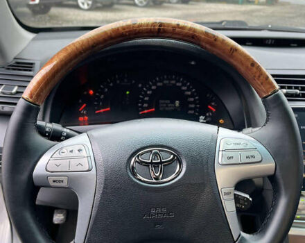 Тойота Камри, объемом двигателя 3.5 л и пробегом 340 тыс. км за 8200 $, фото 4 на Automoto.ua