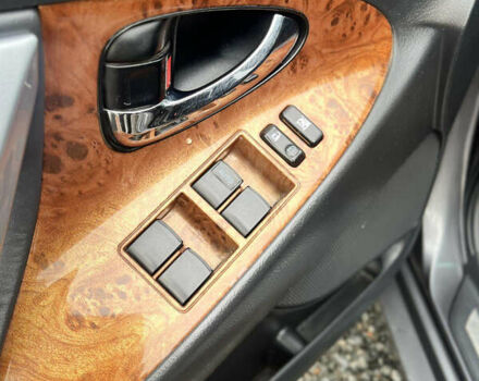 Тойота Камри, объемом двигателя 3.5 л и пробегом 340 тыс. км за 8200 $, фото 9 на Automoto.ua