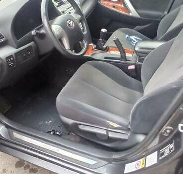 Тойота Камрі, об'ємом двигуна 2.4 л та пробігом 178 тис. км за 9000 $, фото 6 на Automoto.ua