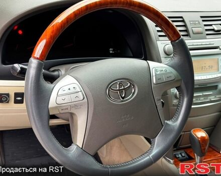 Тойота Камри, объемом двигателя 3.5 л и пробегом 180 тыс. км за 8999 $, фото 12 на Automoto.ua