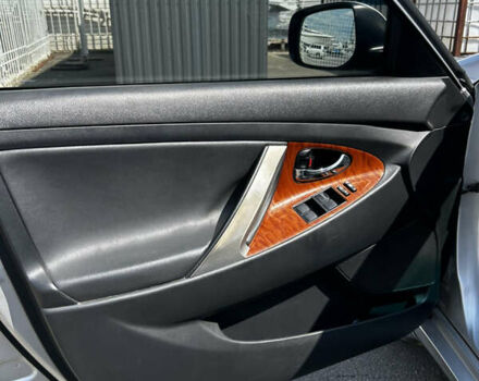 Тойота Камри, объемом двигателя 2.4 л и пробегом 238 тыс. км за 7999 $, фото 8 на Automoto.ua