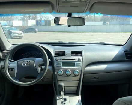 Тойота Камри, объемом двигателя 2.4 л и пробегом 287 тыс. км за 7300 $, фото 7 на Automoto.ua