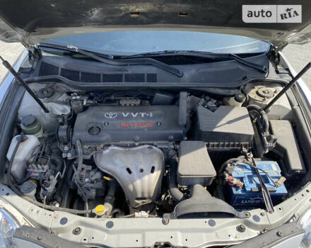 Тойота Камри, объемом двигателя 2.4 л и пробегом 240 тыс. км за 9000 $, фото 3 на Automoto.ua