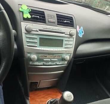 Тойота Камрі, об'ємом двигуна 2.4 л та пробігом 178 тис. км за 9000 $, фото 5 на Automoto.ua