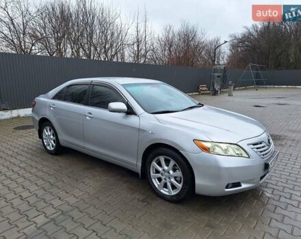 Тойота Камри, объемом двигателя 2.4 л и пробегом 251 тыс. км за 8700 $, фото 2 на Automoto.ua