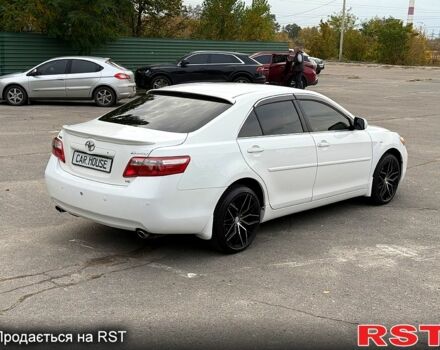 Тойота Камри, объемом двигателя 3.5 л и пробегом 220 тыс. км за 9999 $, фото 2 на Automoto.ua