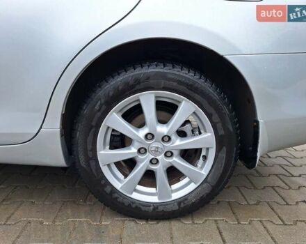 Тойота Камри, объемом двигателя 2.4 л и пробегом 251 тыс. км за 8700 $, фото 10 на Automoto.ua