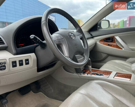 Тойота Камри, объемом двигателя 2.4 л и пробегом 189 тыс. км за 7800 $, фото 8 на Automoto.ua